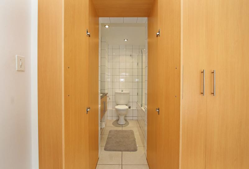 1 Bedroom Property for Sale in Claremont Western Cape